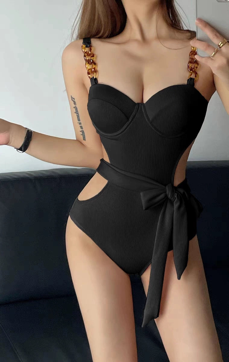 Black High-Grade Fashion One-Piece 2023 New Swimsuit Women Small Bust Underwire Push up Belly Covering Beach Vacation Swimsuit