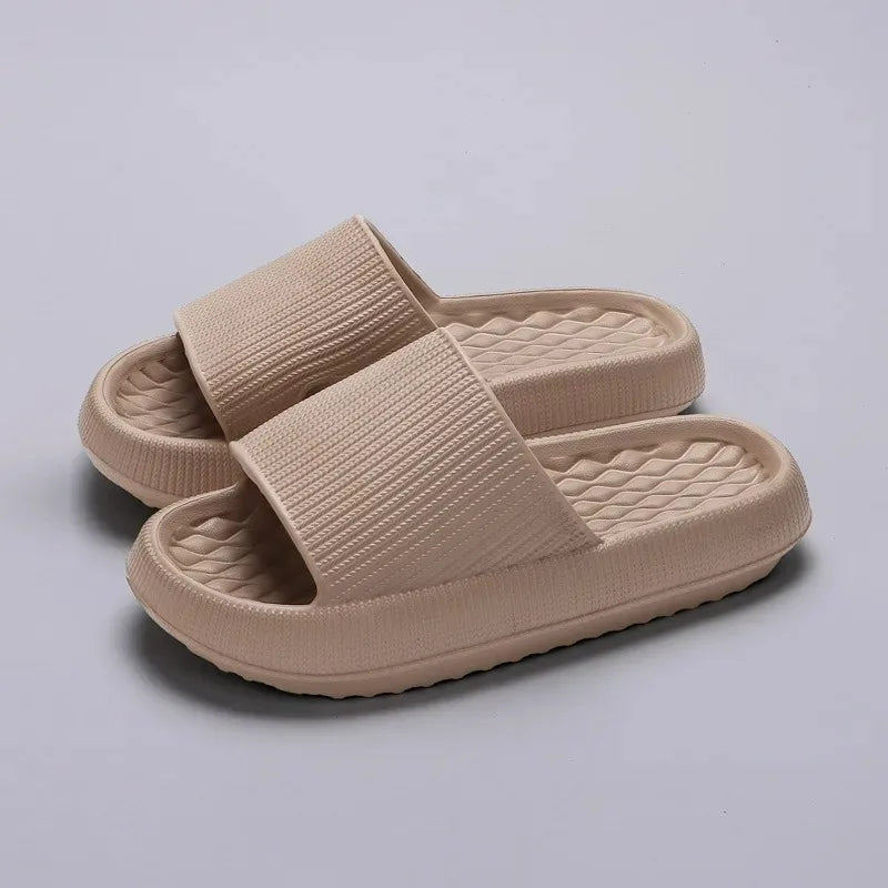 4cm Summer Non-slip Soft Cloud Slippers Women Comfy Eva Thick Platform Slides Woman Couple Bathroom Home Flip Flops