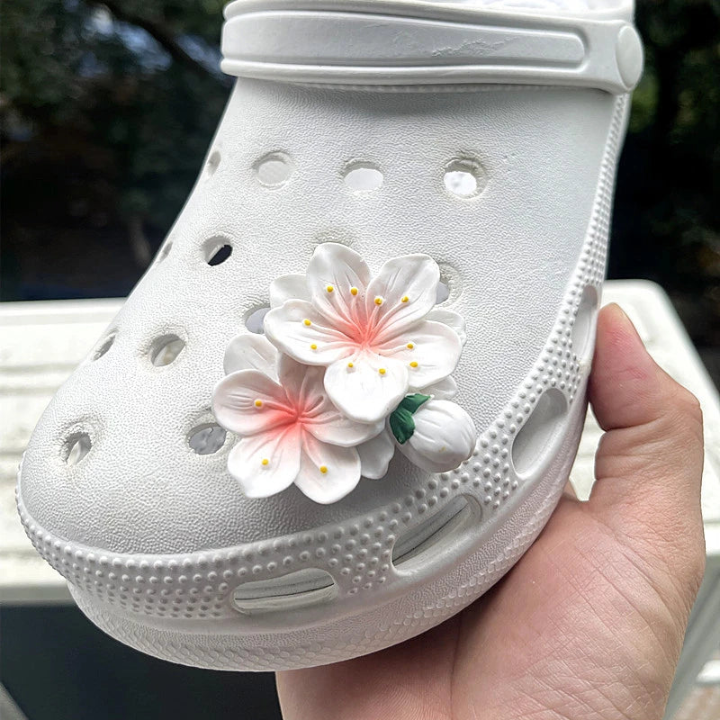 New Hot Fashion shoe Charms for Creative Branches and Flowers Clogs Shoe Buckle Cute shoe Accessories Decoration for Girls Gift