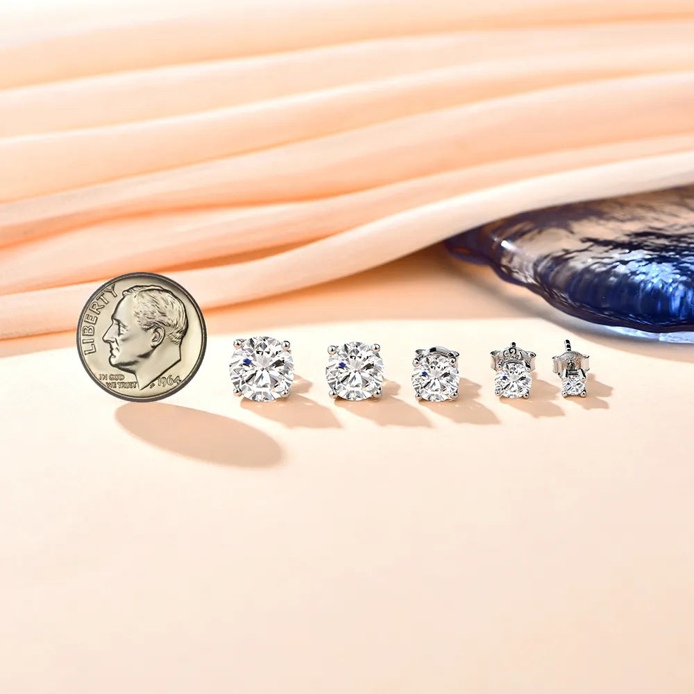 ATTAGEMS 2 克拉 8.0 毫米 D 色莫桑石耳钉 女士顶级品质 100% 925 纯银闪亮婚礼珠宝